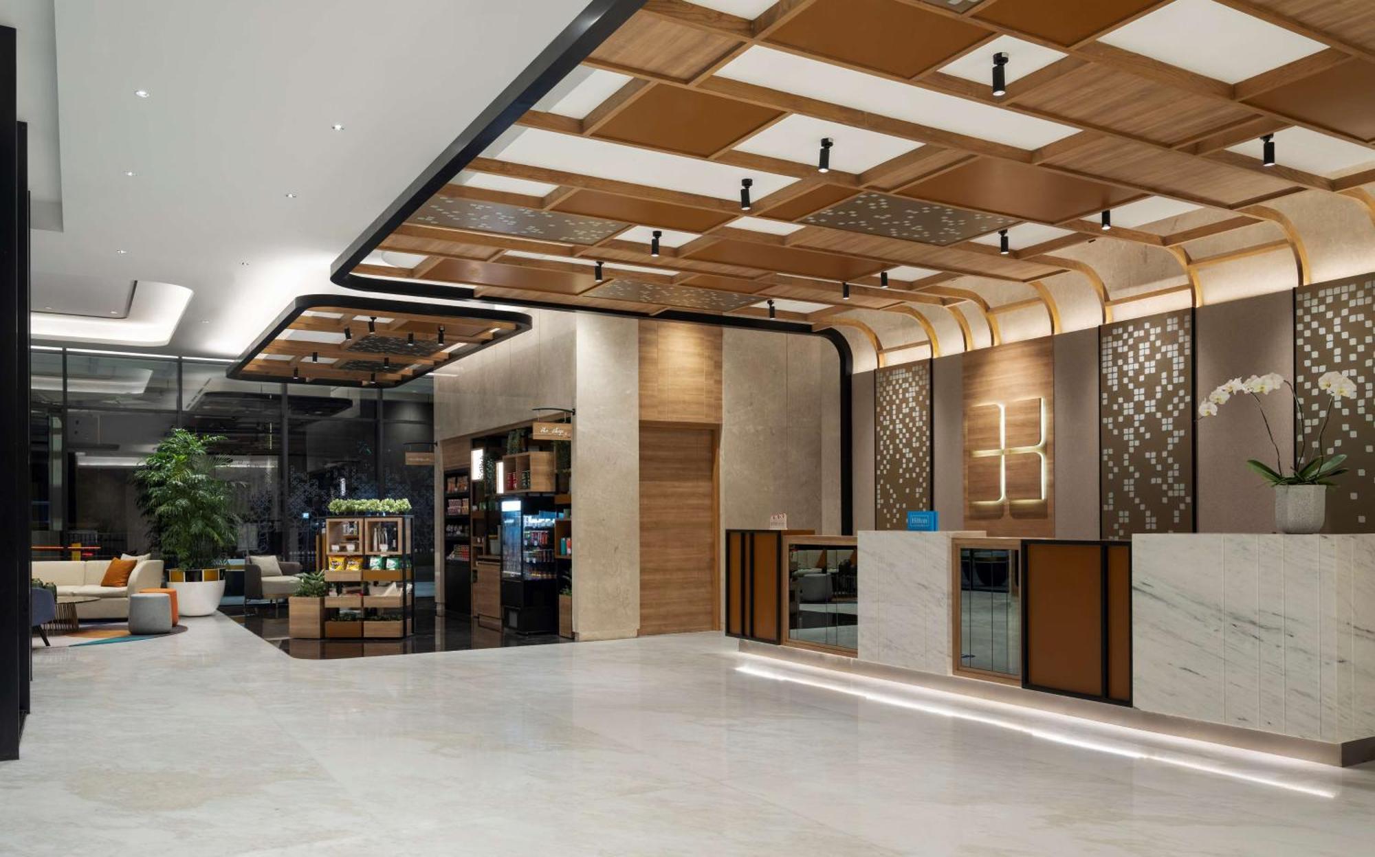 Hilton Garden Inn Jakarta Taman Palem Exterior photo